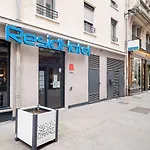 아파트호텔 Residhotel St Etienne Centre 2*