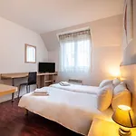 Residhotel St Etienne Centre 아파트호텔 2*