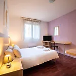 Residhotel St Etienne Centre 아파트호텔
