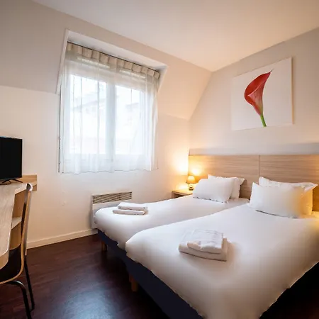 Residhotel St Etienne Centre 2*