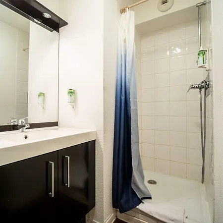 Residhotel St Etienne Centre Apart Otel 2*