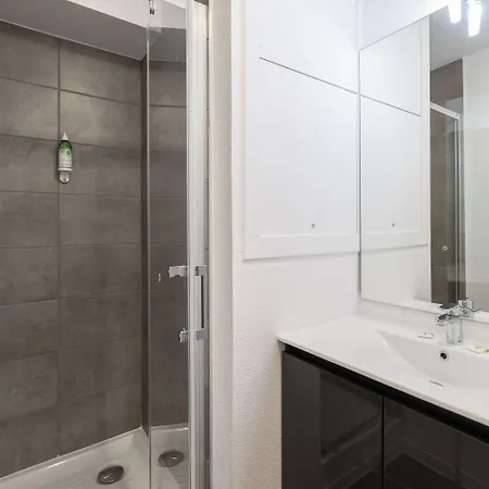 Residhotel St Etienne Centre Apart Otel