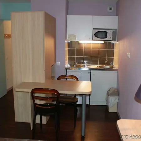Residhotel St Etienne Centre Apart Otel