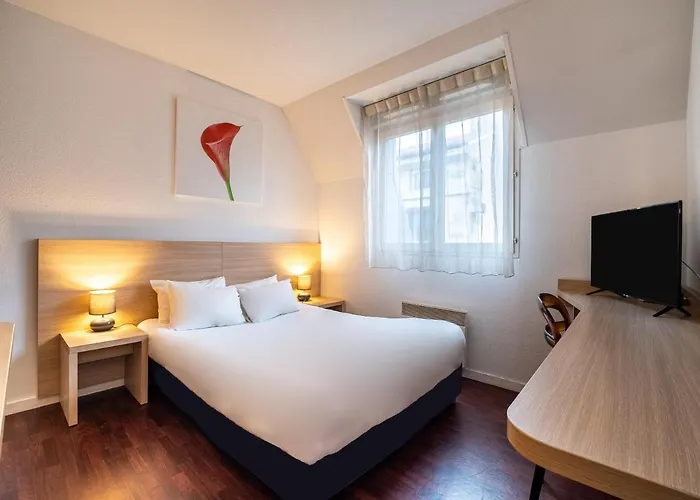 Residhotel St Etienne Centre 2*