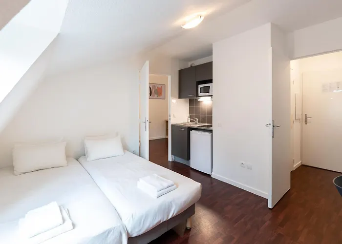 Residhotel St Etienne Centre 2*