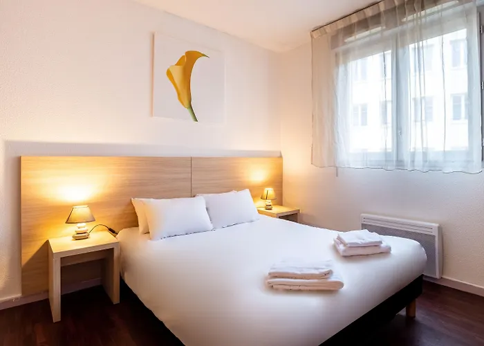 Hotel apartamentowy Residhotel St Etienne Centre