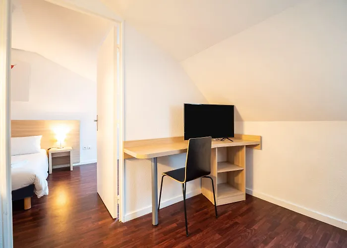 Residhotel St Etienne Centre Hotel apartamentowy 2*