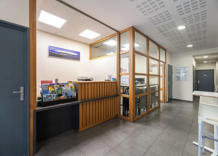 Residhotel St Etienne Centre Hotel apartamentowy Saint-Etienne (Loire)