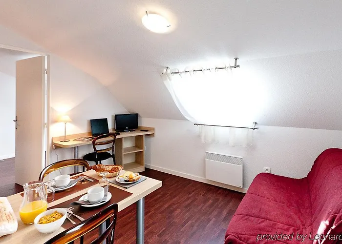 Residhotel St Etienne Centre Hotel apartamentowy 2*