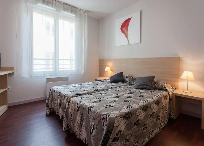 Residhotel St Etienne Centre Hotel apartamentowy Saint-Etienne (Loire)