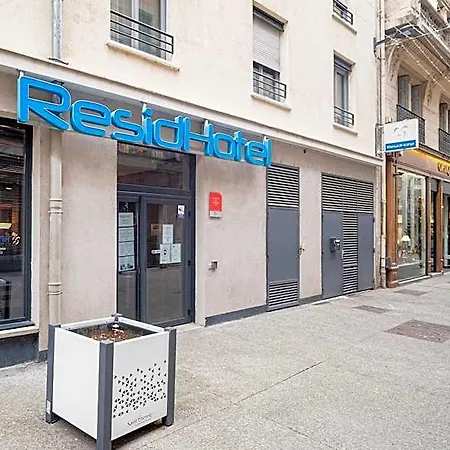 Residhotel St Etienne Centre Aparthotel Saint-Etienne (Loire)